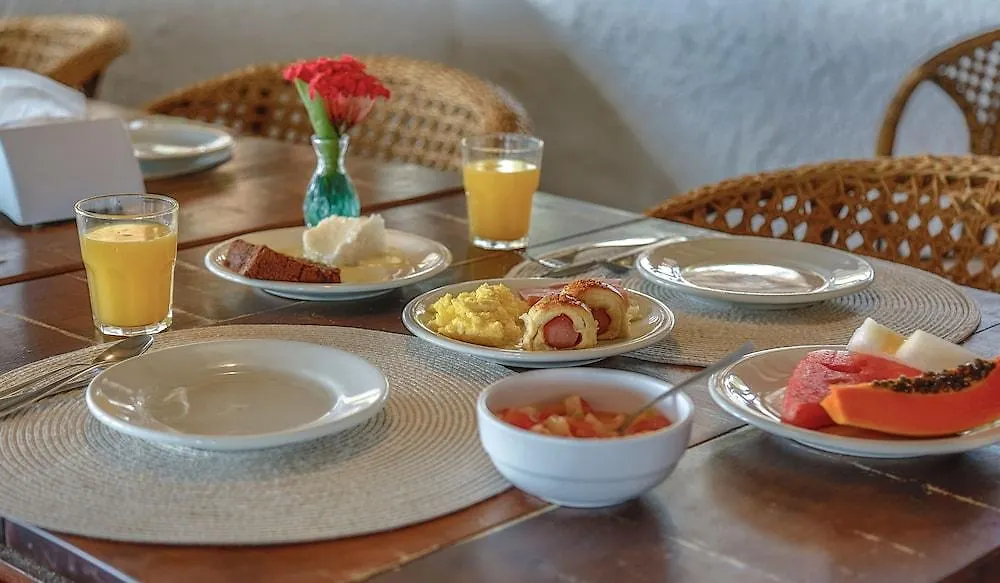 ****  Saint Tropez Praia Hotel Porto Seguro Brezilya